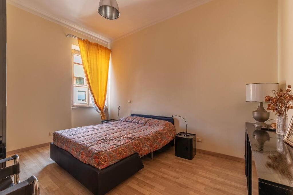 Elegante Appartamento Centrale Рим Екстер'єр фото